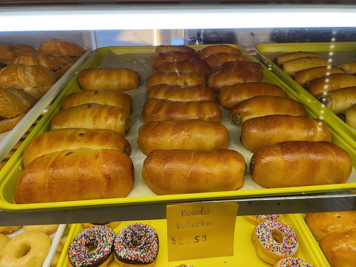 Delish Donuts