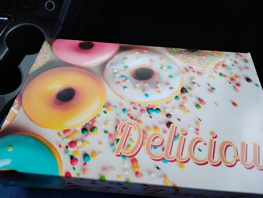 Delish Donuts